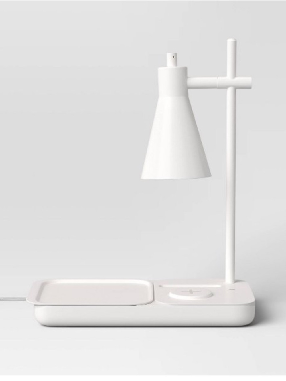 ROOM ESSENTIALS NWT Multifunctional Organizational Lamp with Tech -white